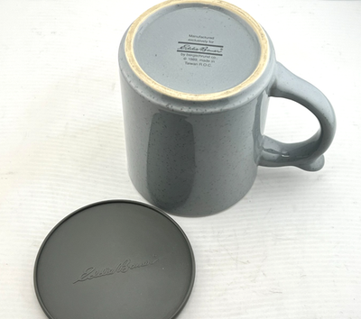 Vtg 1989 EDDIE BAUER Coffee Mug Thumb Hold w/Coaster Geese Logo Speckled  Grey | eBay