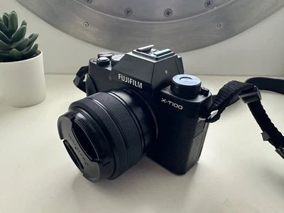 Fujifilm X-T100 24.2MP Digital Camera - Black (Kit with XC15-45mm F3.5-5.6...