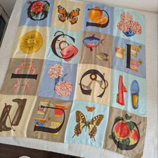 Gucci Silk Scarf 85cm Square Motif Design Used