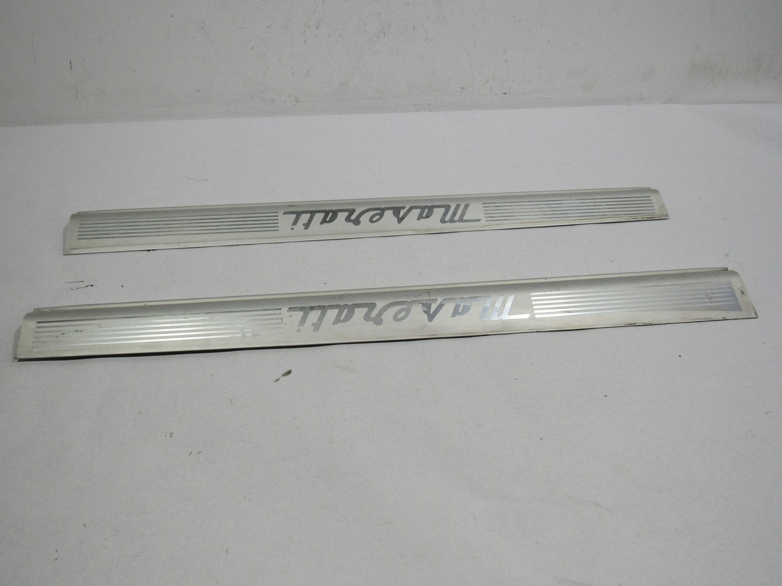 02-06 Maserati Coupe GT 2004 Left Right Lower Sill Plate Scuff Cover Panel Set |