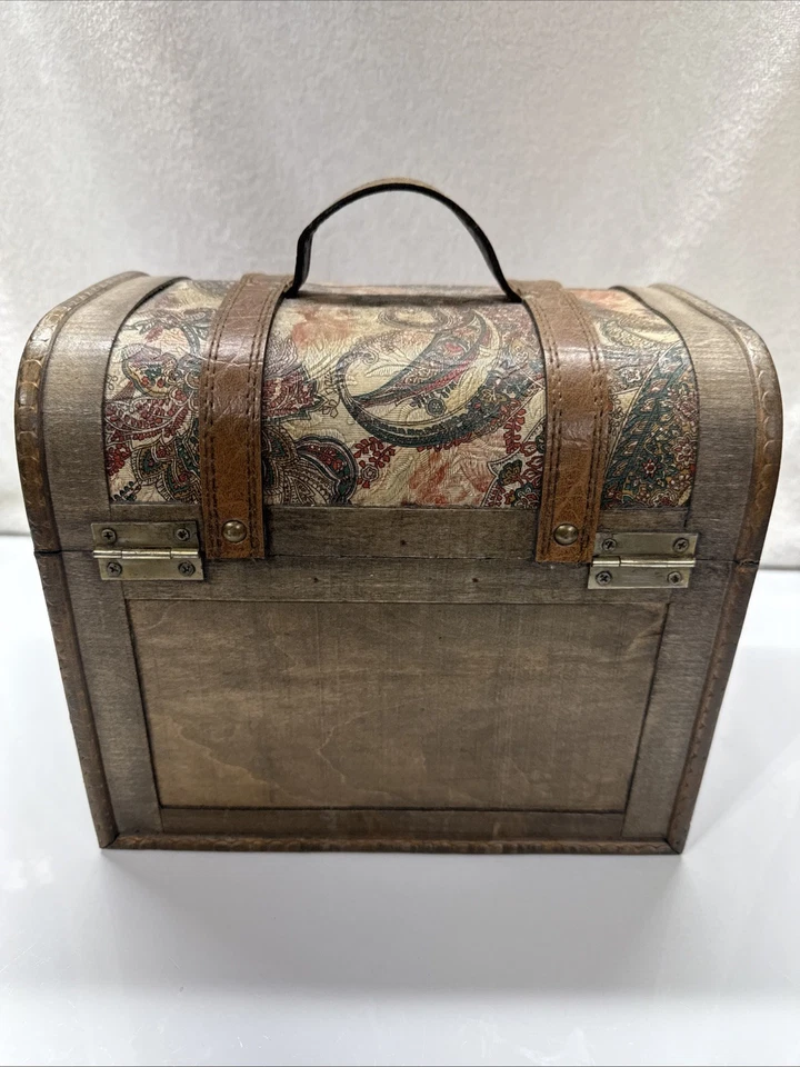 Handmade Paisley Print Wood Trunk, Trinket, Jewelry, Storage Box. Vintage - Image 3 of 4