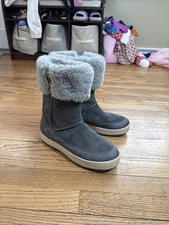 Koolaburra By UGG Women Tynlee Gray Suede Faux Fur Waterproof Winter Boots Sz 9