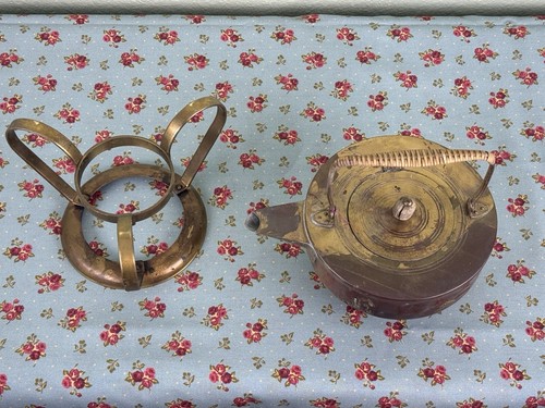 Antique old copper tea kettle with lid and warming stand - Picture 4 of 4