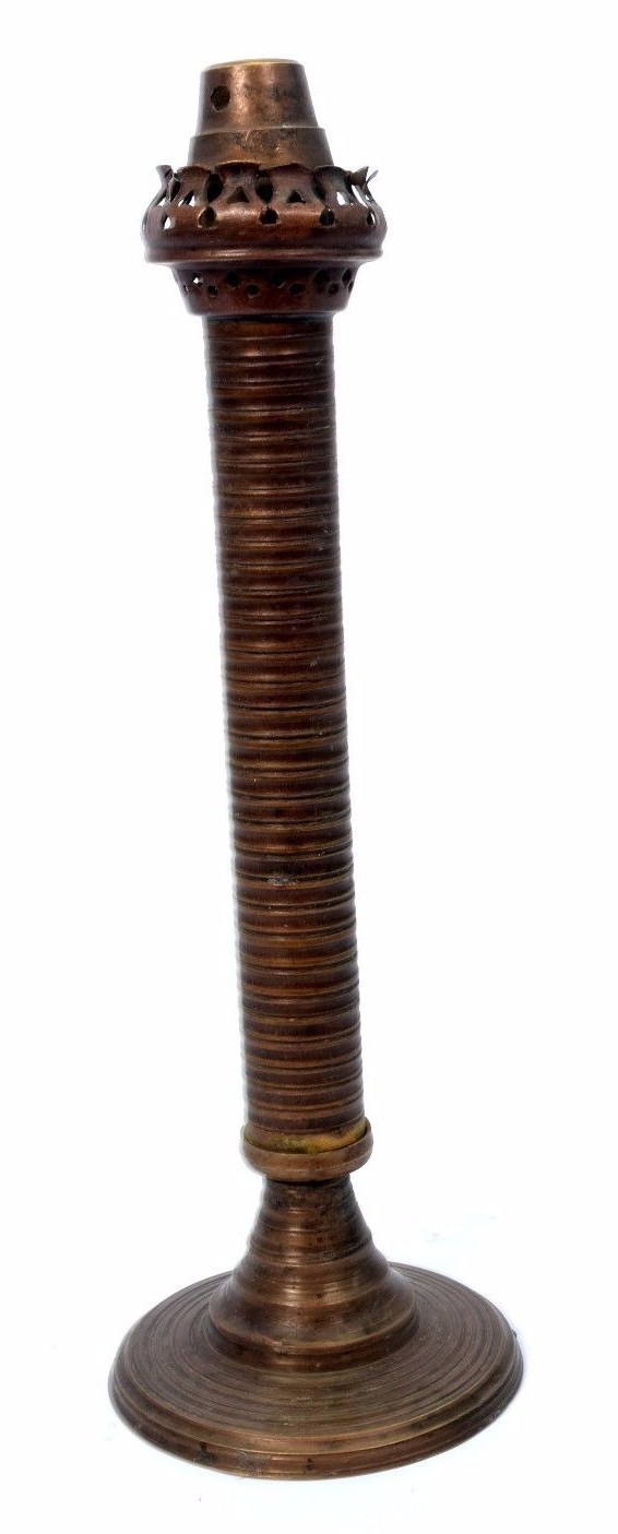 Antiguo Raro Muy Hermoso Latón Coleccionable Decorativa Soporte de Vela. G68-25 US Antiguo Raro Muy Hermoso Latón Coleccionable Decorativa Soporte de Vela. G68-25 US