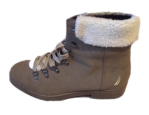 nautica boots with fur