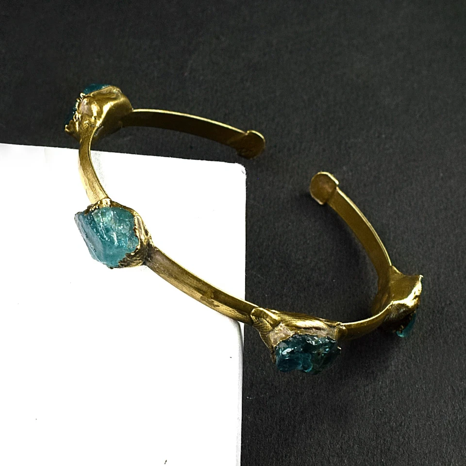 Модная бижутерия браслет-манжета ручной работы позолоченный натуральный необработанный драгоценный камень апатит - Изображение 2 из 4