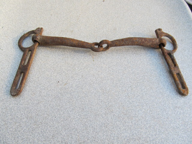 Foto 2 di 9