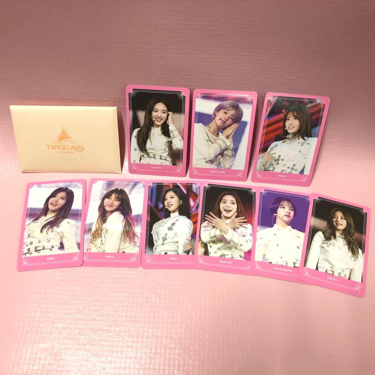 新品未開封！Twiceland the Opening Concert DVD s-l400.jpg