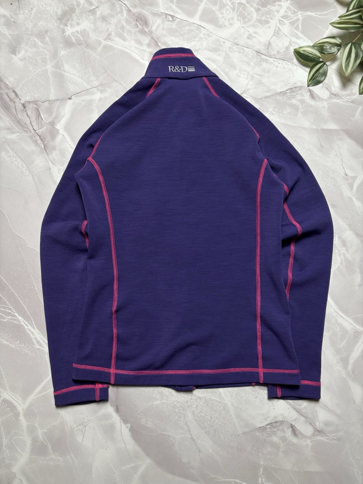 Peak Performance Heli Midlayer Wool Mix Stretch F… - image 4