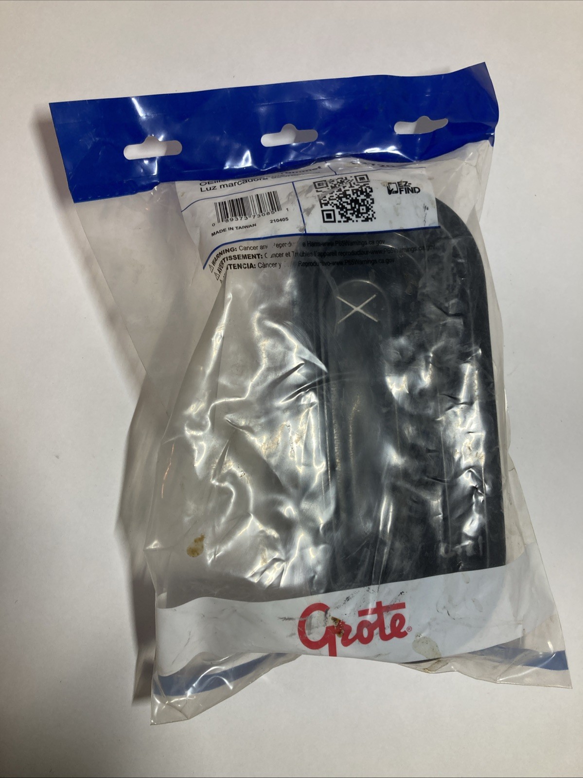Grote 92720 Grommet for 6" Oval Lights (Closed Back) image 1
