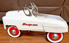Vintage Collectors Snap-On White Pedal Car