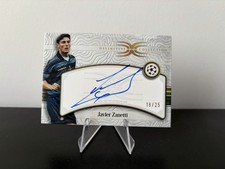 JAVIER ZANETTI 2024 TOPPS DEFINITIVE UEFA LEGENDARY AUTO /25 Q6625