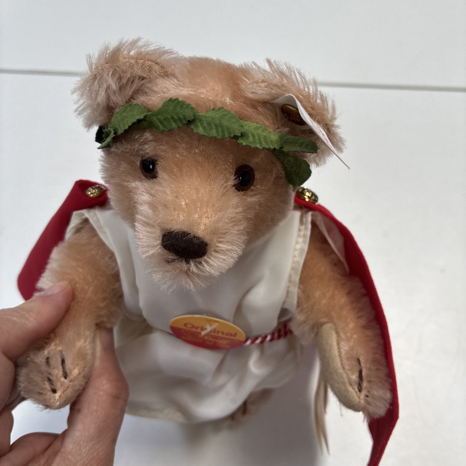 Steiff LE Augustus Roman Bear FAO Schwarz Mohair Tags COA 652172 Germany