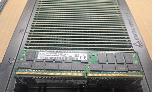 Barrette Mémoire SK Hynix 16 Go DDR4 2400 MHz RDIMM - Serveur - Occasion Testée