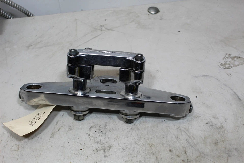 Harley Dyna Softail Sportster OEM Upper Triple Tree Handlebar Clamp Chrome - Image 4 of 4