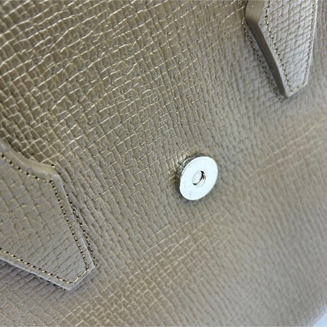 Borsa a mano LOEWE Shrink Vitello Grigio Scuro Rara Usata Riuso Donna Rara Autentica GIAPPONE