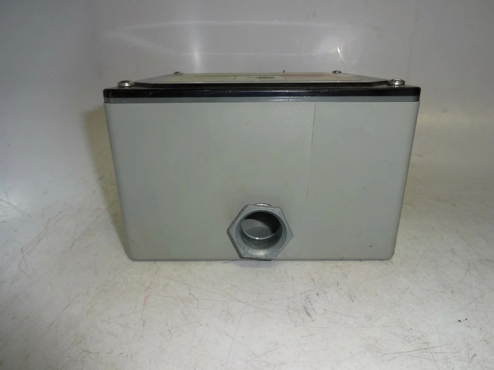 Siemens Sentron TPS TPS-F11/80 /FM Surge - Image 3 of 4