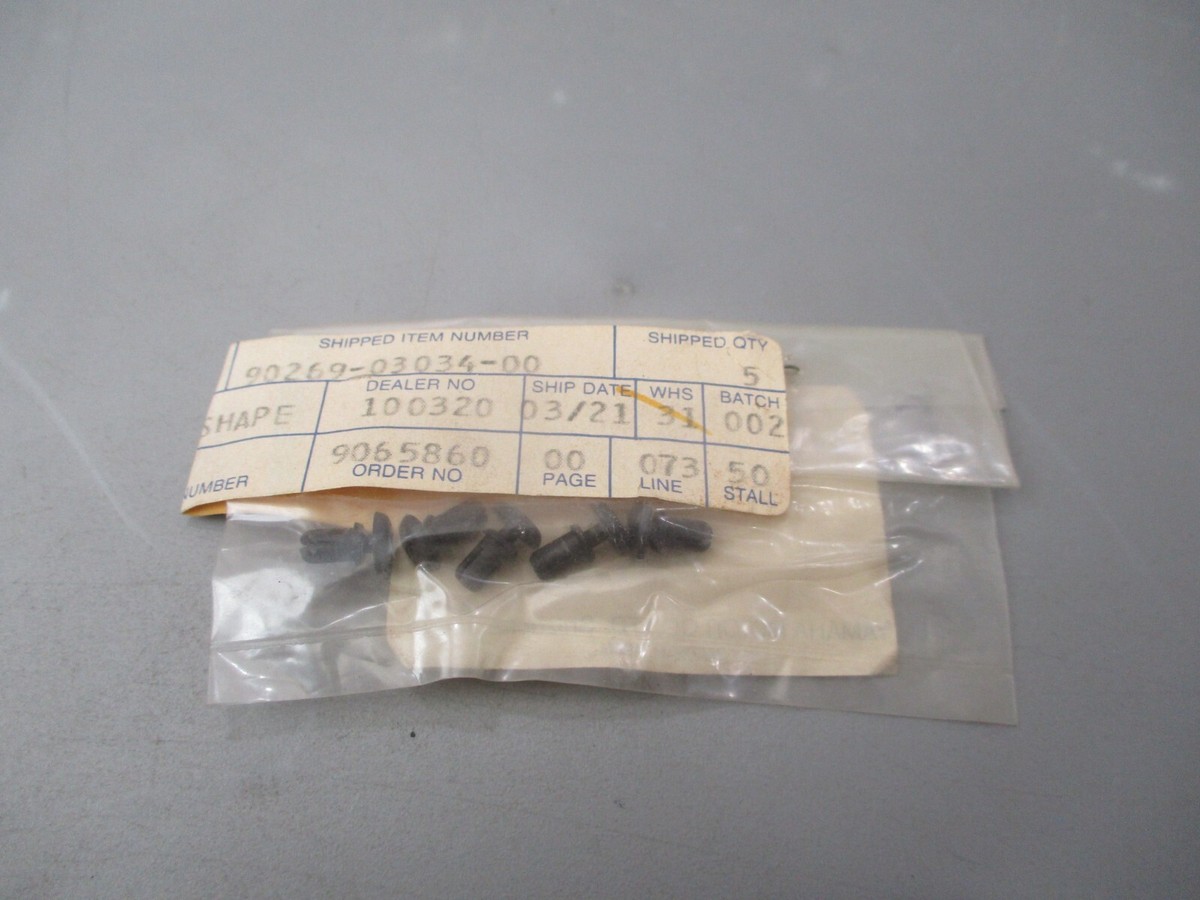 【トリニダード】
ヒューゴ ヒューゴ・リョンモデル 2BA NOS Yamaha OEM Spec'l Shape Rivets 5pcs XC180 XC200 Riva