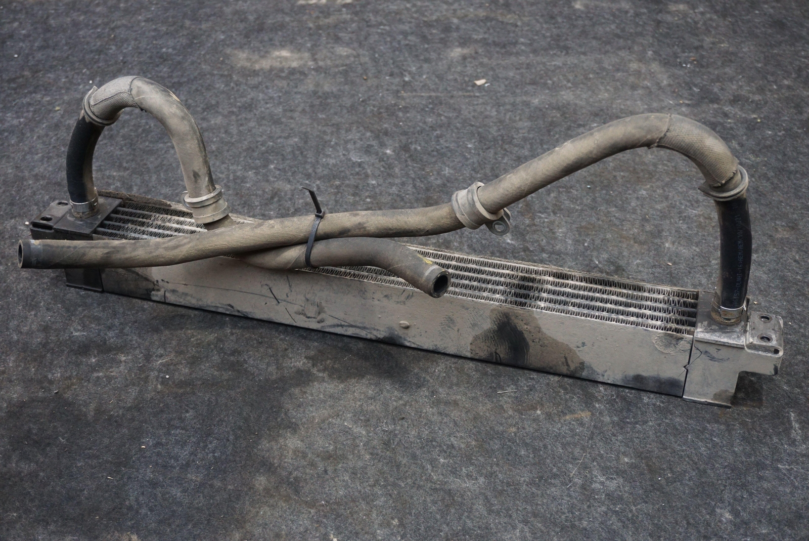 Transmission Matrix Oil Cooler Radiator 9g43-445396-aa Aston Martin Rapide 2011