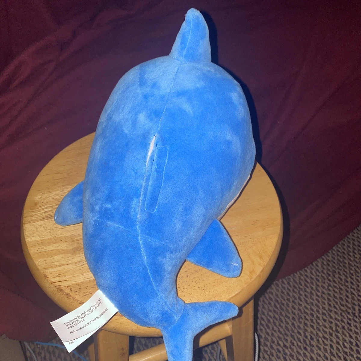 Pinkfong daddy shark 2024 official singing plush