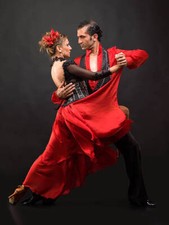 Układanie kart i interpretacja snów dla niej i dla niego przy tel. również w niedziele do 24:00..