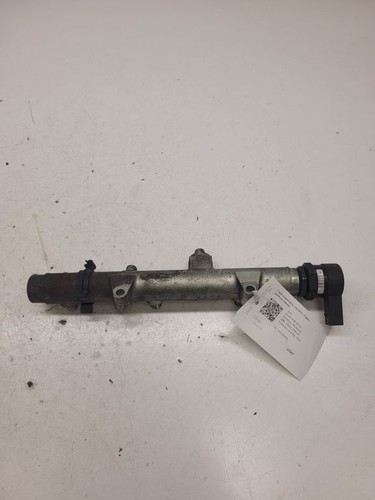 Audi A6 S6 C6 4F 2006 Kraftstoffverteiler Einspritzleiste Verteilerrohr DRA15167