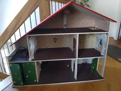 Puppenhaus mit viel Zubehör (Original 70er) - Bild 1 von 4