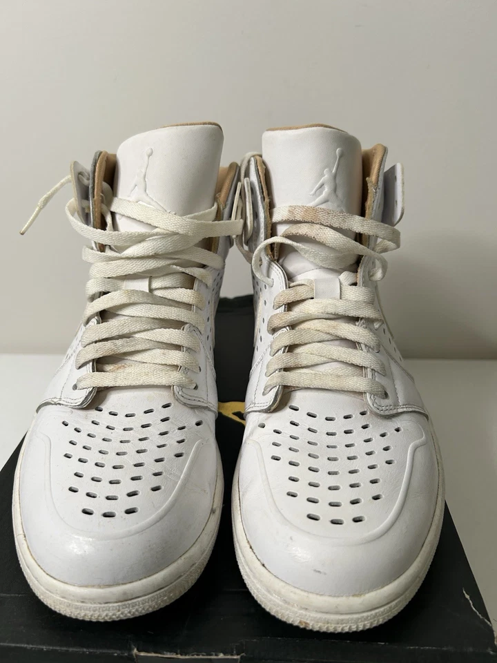 Nike Air Jordan 1 Retro Alto 845018-142 Talla 10.5 Foto 2 de 4