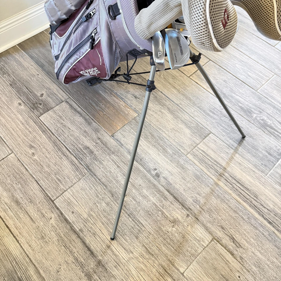 Acuity Voltage Golf Set Bag Driver 1 Woods 3 5 5i Irons 6-9 P Two Putters Extras - Image 4 of 4