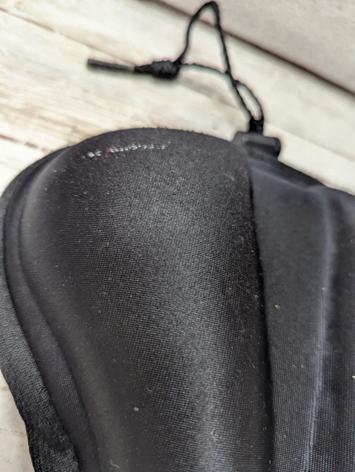 Funda de asiento de bicicleta Serfas diseño de ranura profunda negra cojín grueso gel suave Foto 4 de 4