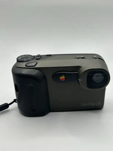 Apple QuickTake 200 Digital Camera M5709 (DS-7) w/ Wrist Strap