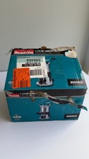 Makita RT0701C 6.5 Amp 1-1/4 HP Corded Fixed Base Variable Speed Compact Router