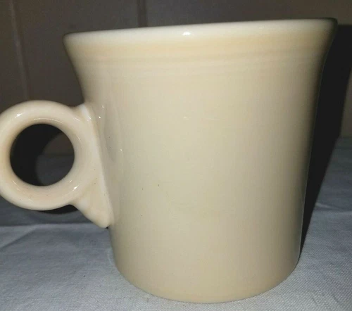 Fiesta Fiestaware Homer Laughlin Beige Tom & Jerry Ring Handle Coffee Mug