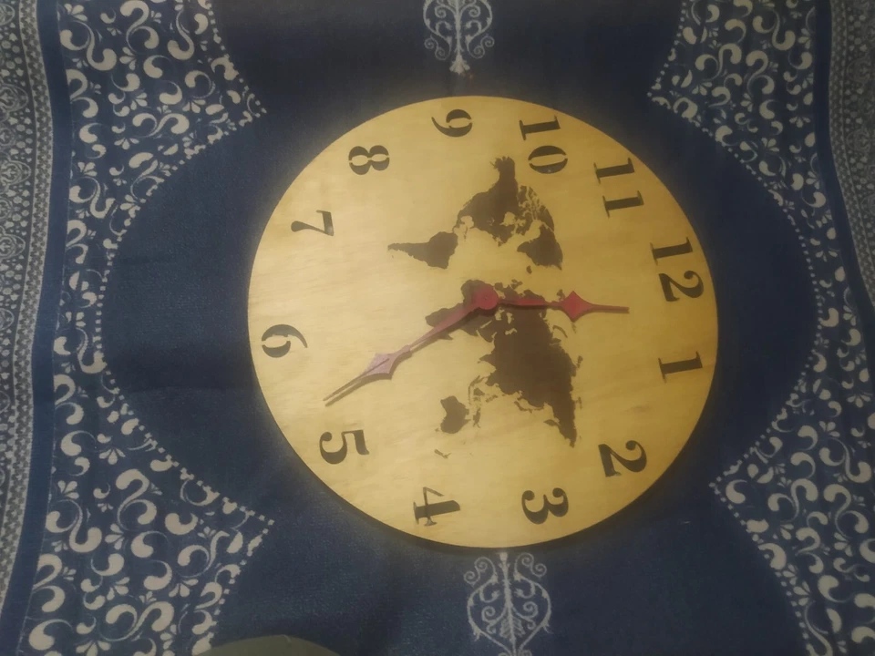 WALL CLOCK - Image 2 of 4