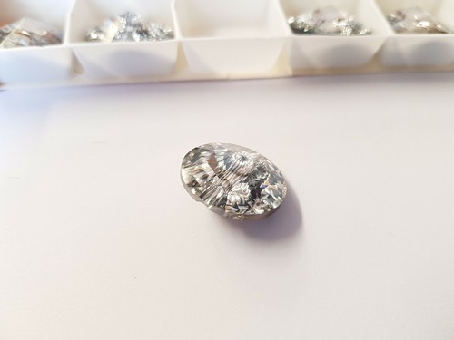 24 Swarovski Knöpfe 18 mm Durchmesser Klar Kristall Glas Runde Nähelemente Folien - Bild 6 von 8