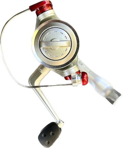 SHAKESPEARE CMF BASS 35 BSP35 5.2:1 GEAR RATIO SPINNING REEL 8 LB STREN NO BOX - Picture 4 of 7