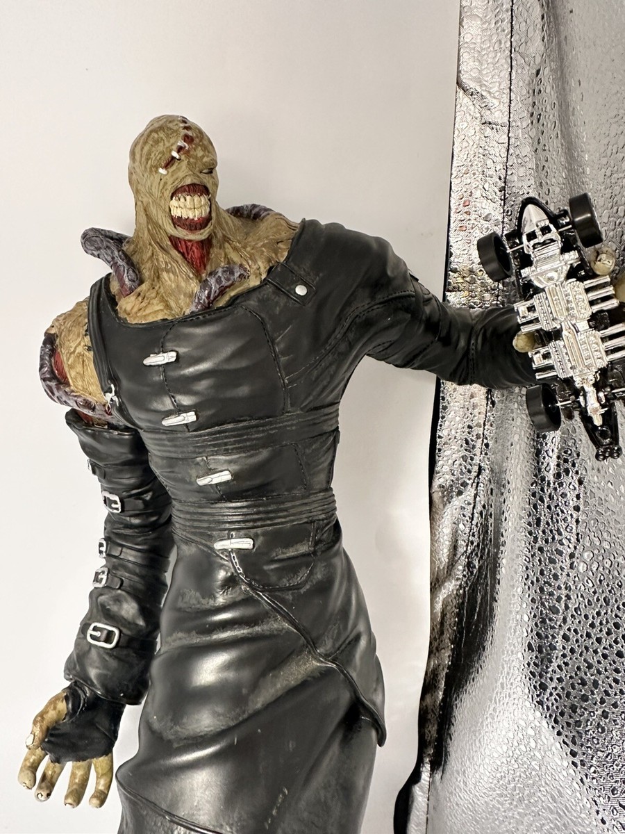 26D Resident Evil NEMESIS Palisades Vinyl Statue 16 26D Resident Evil NEMESIS Palisades Vinyl Statue 16
