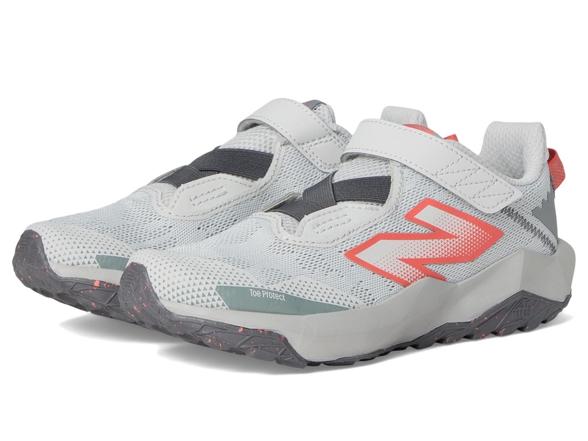 New Balance Kids Dynasoft Nitrel V6 Bungee Lace With Top Strap 