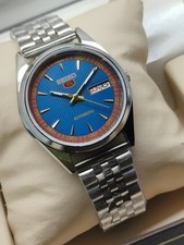 Vintage Seiko 5 Automatic Movement Wrist Watch Japanese Made Blue Dial Ne Watch