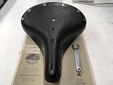 Cloud-9 Cruiser Select Airflow ES Saddle Black Soft Vinyl Unisex Hybrid