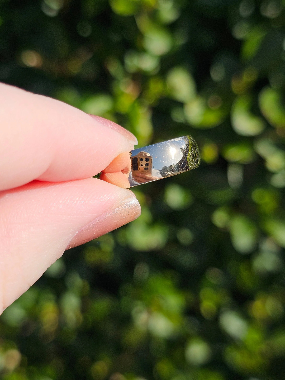 14ct Solid Yellow Gold D-Shape Wedding Ring - 4.4… - image 15