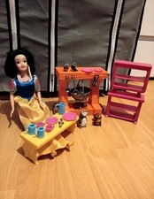Disney Princess Snow White Kitchen playset! *In Ok Condition*