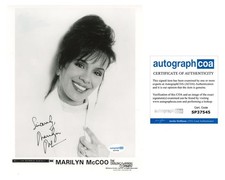Marilyn McCoo "The 5th Dimension" Singer AUTOGRAPH Signed 8x10 Photo ACOA