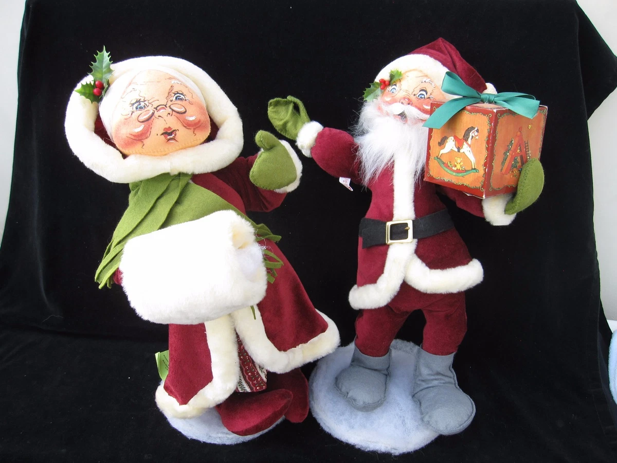 ANNALEE CHRISTMAS DOLLS 20.5