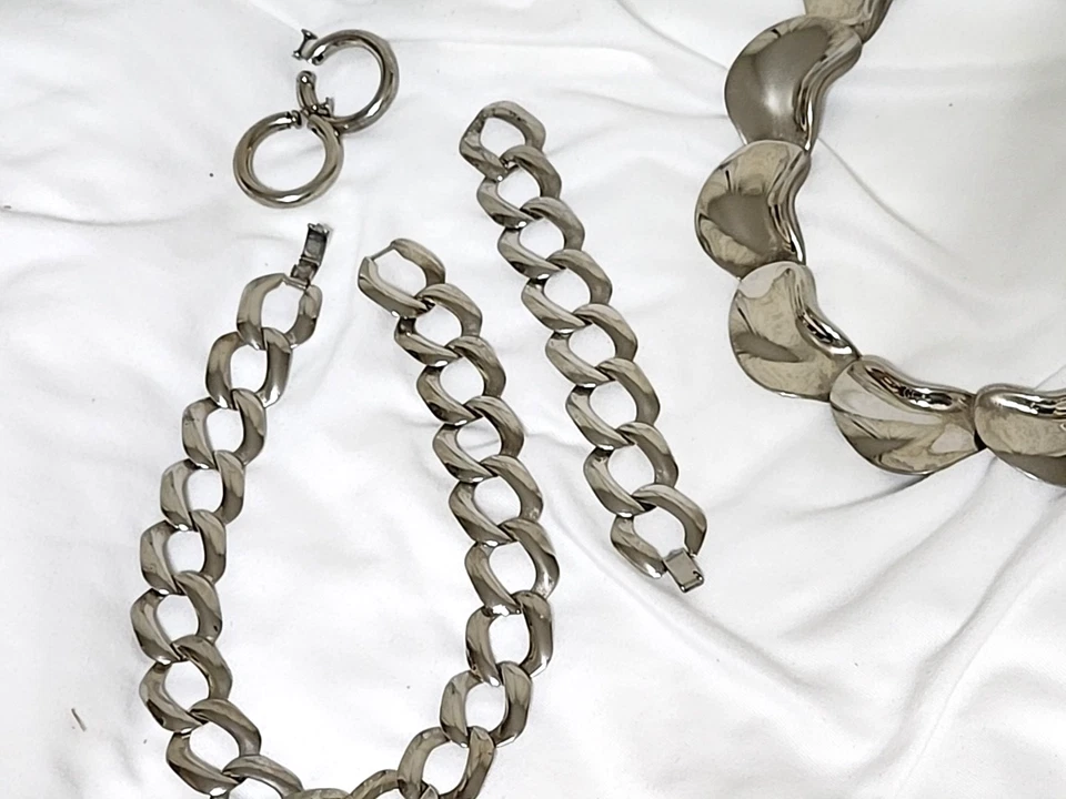 Collar de peltre pulido y collar de cadena cromada con pulsera Foto 4 de 4