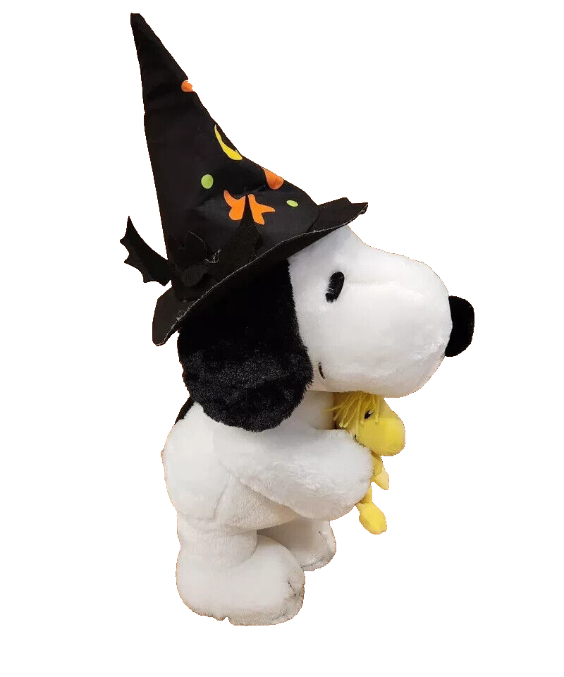 2022 Snoopy Woodstock Halloween Witch Plush Door Greeter 25