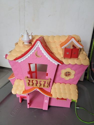 Jane Chérie: Mini Lalaloopsy Sew Sweet Playhouse