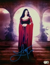 Liv Tyler Signed 11x14 Metallic Photo Lord of the Rings Arwen Beckett Witness