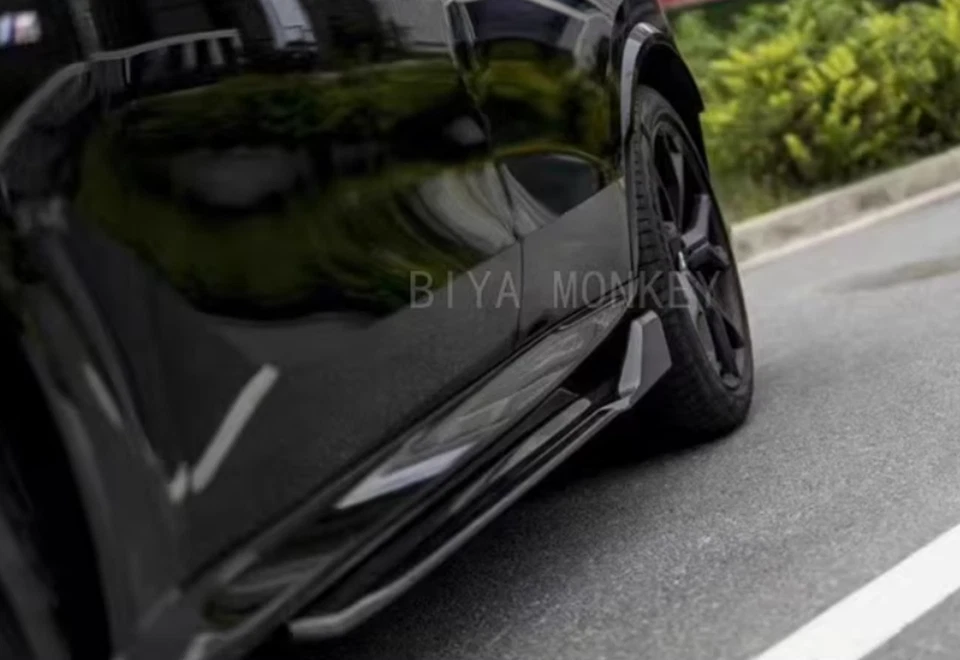 Cubierta divisor lateral faldón exterior fibra de carbono real para BMW X5 2000-2021 Foto 4 de 4