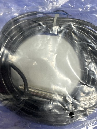 New One SIEMENS 3RG4012-0AB00-Z Proximity Switch Sensor Free Shipping Bero PLC - Picture 3 of 3